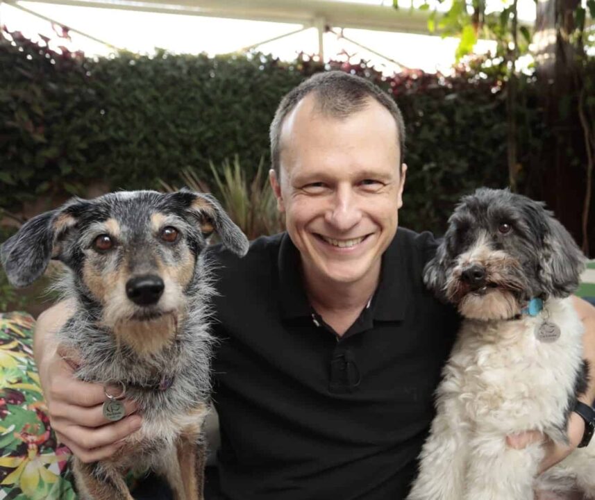 Dr. Pet com o Barthô e a Estopinha.