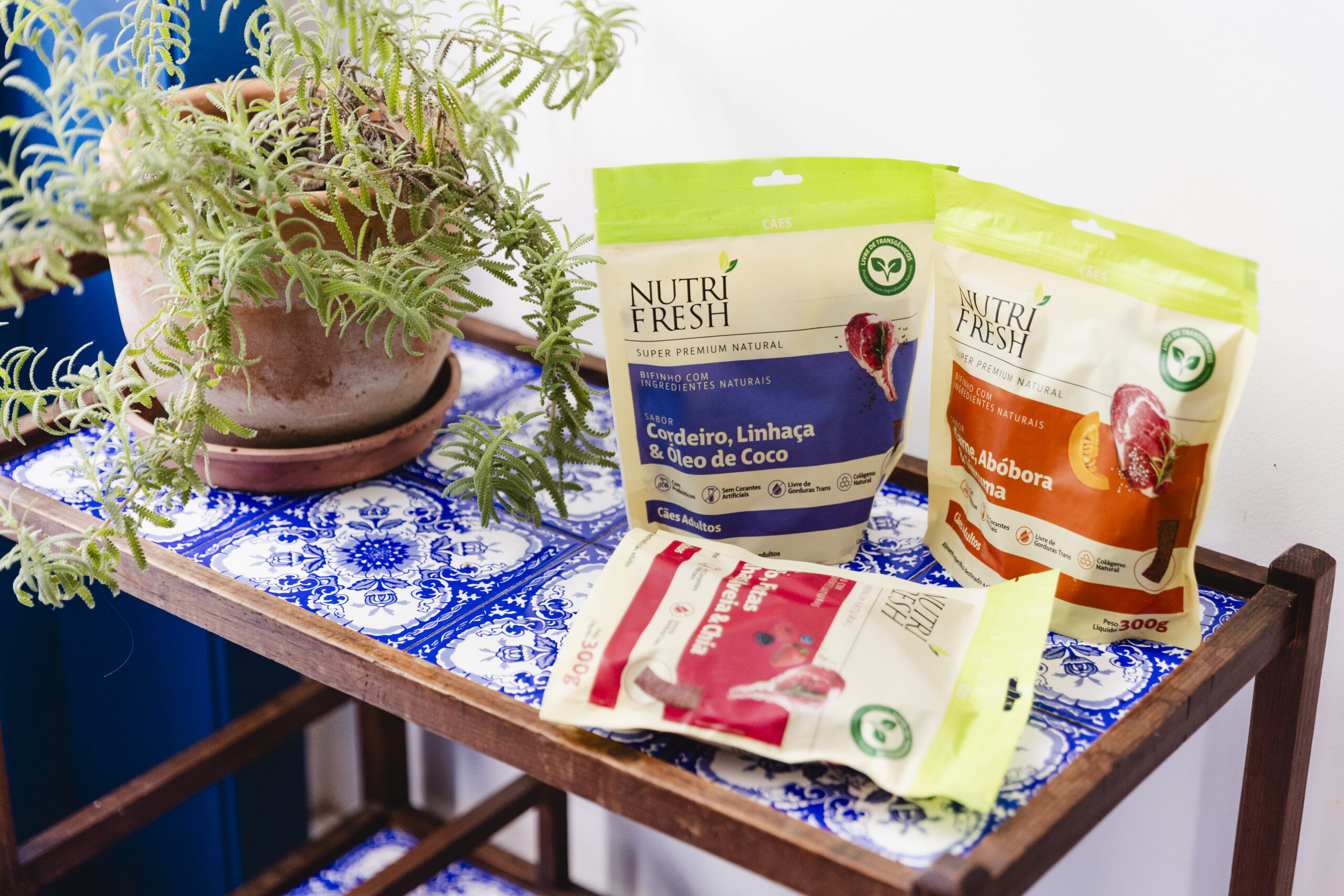 Diferentes tipos de petiscos para cachorro e quando oferecer cada um 2 Imagem de petiscos para pet